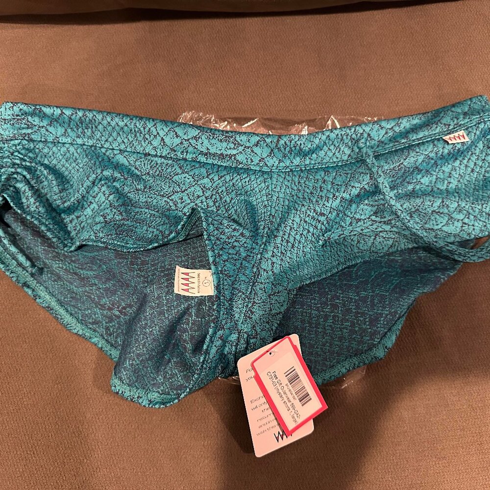 NWT Wicked Weasel Teal Shorts Large